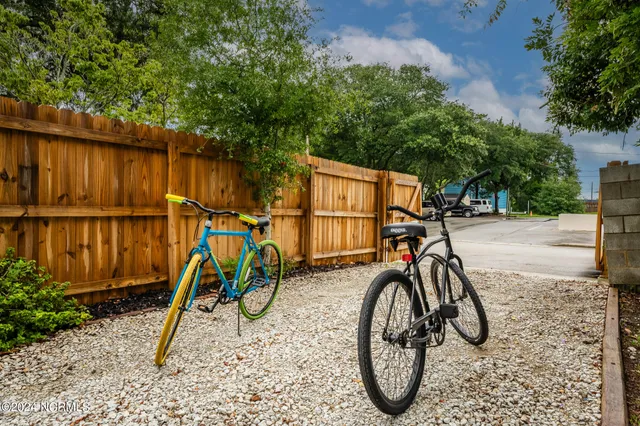 $2,150 | 1900 Bridges Street, Morehead City, NC 28557