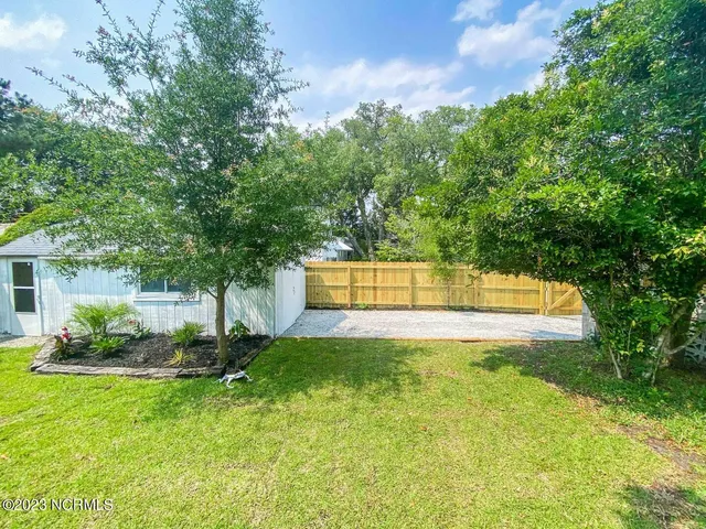 $2,150 | 1900 Bridges Street, Morehead City, NC 28557