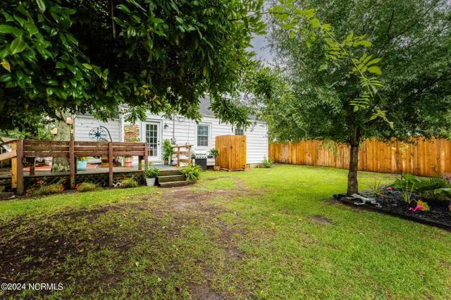 $2,150 | 1900 Bridges Street, Morehead City, NC 28557