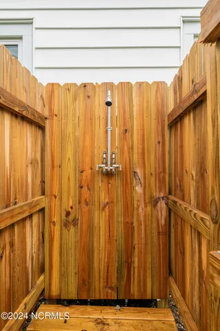 $2,150 | 1900 Bridges Street, Morehead City, NC 28557