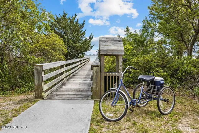 $2,150 | 1900 Bridges Street, Morehead City, NC 28557