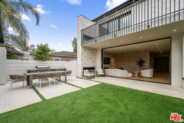 $17,900 | 4740 Sunnyslope Avenue, Sherman Oaks, CA 91423