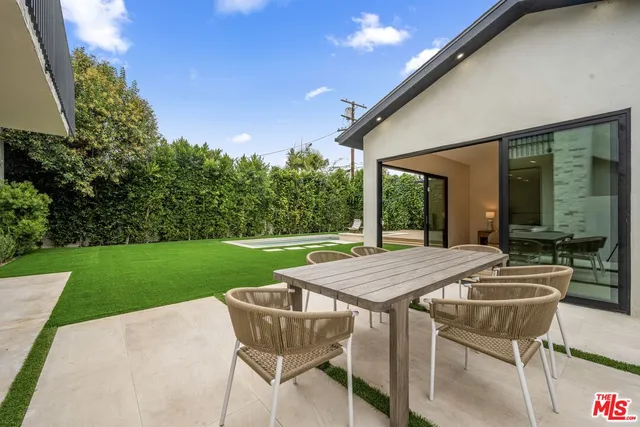 $17,900 | 4740 Sunnyslope Avenue, Sherman Oaks, CA 91423