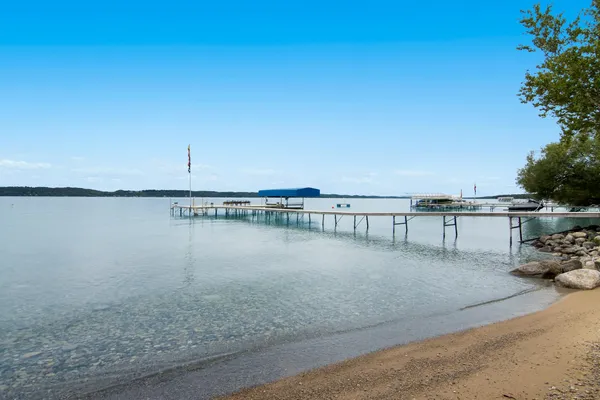 $3,750,000 | 5658 Southeast Torch Lake Drive, Bellaire, MI 49615
