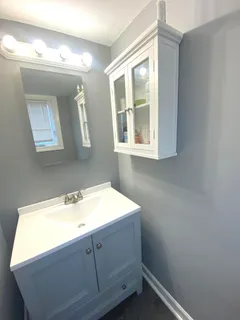 $239,900 | 18W268 Standish Lane, Villa Park, IL 60181