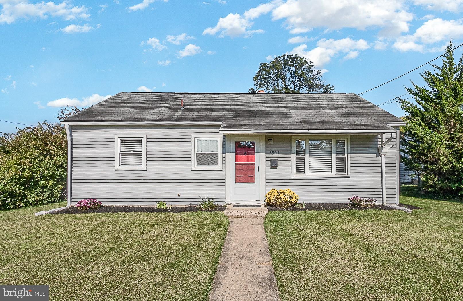 3904 Rauch Street Harrisburg, PA 17109 - Photo 1 of 25 Gallery Image 1