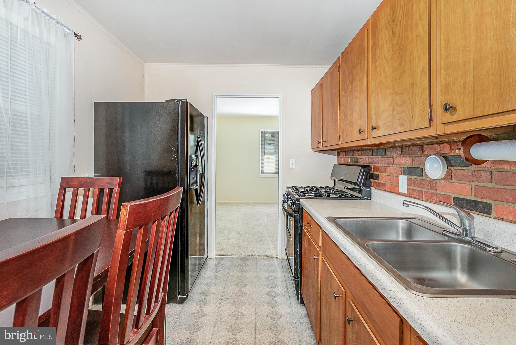 3904 Rauch Street Harrisburg, PA 17109 - Photo 9 of 25 Gallery Image 9