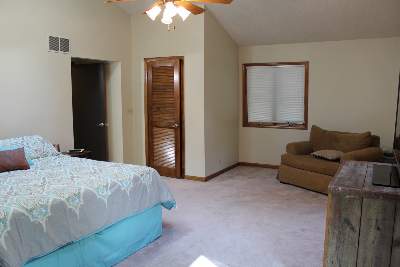12801 Red Gate Road Evansville, IN 47725 - Photo 14 of 36 Gallery Image 14