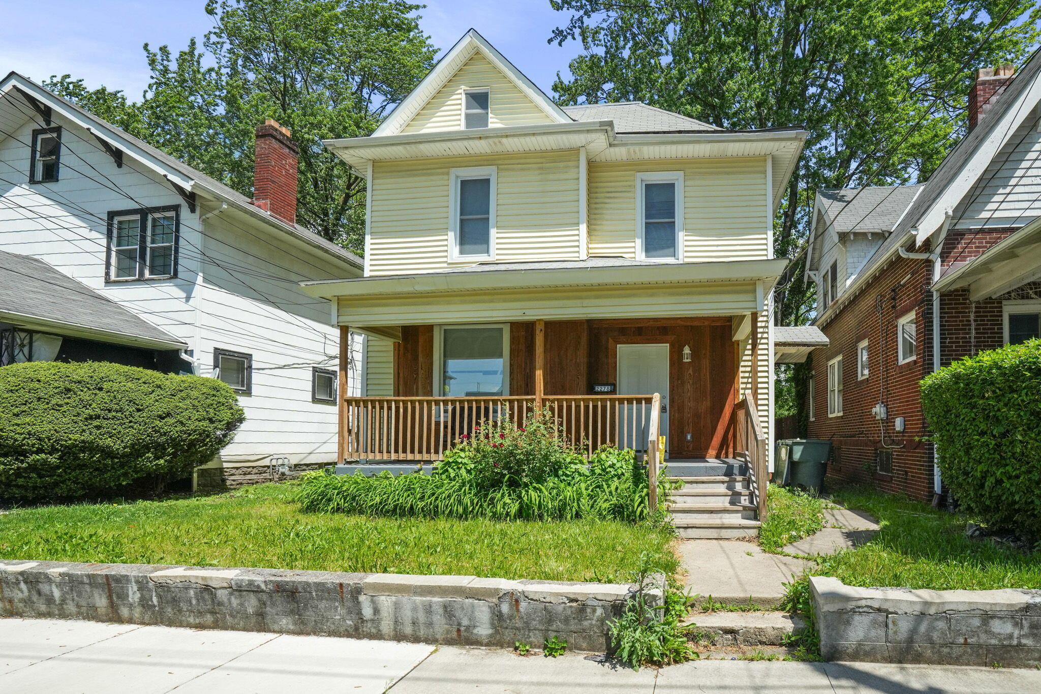 2278 Ridgeway Avenue Columbus, OH 43219 - Photo 2 of 14 2278 Ridgeway Ave