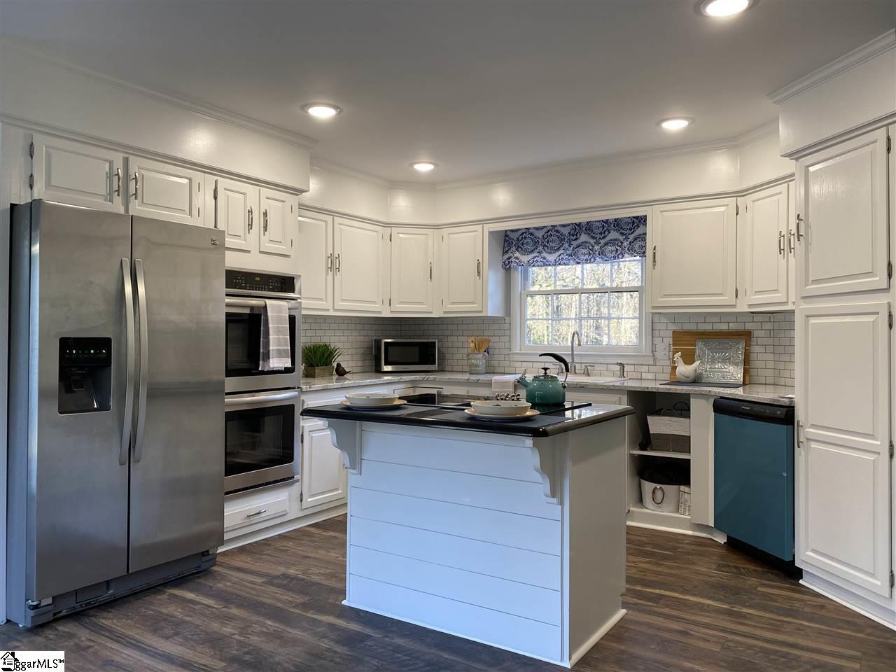 110 Cameron Way Anderson, SC 29621 - Photo 6 of 31