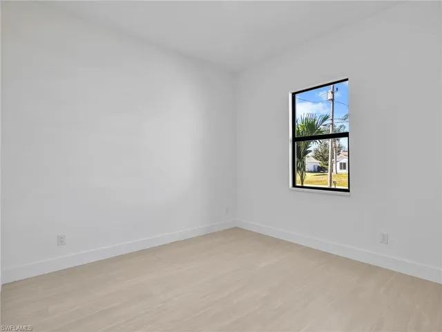 $2,100 | 1723 Northwest 7th Avenue, Cape Coral, FL 33993