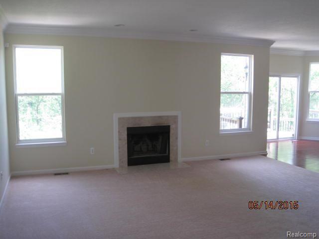38714 Eight Mile Road Northville, MI 48167 - Photo 4 of 14