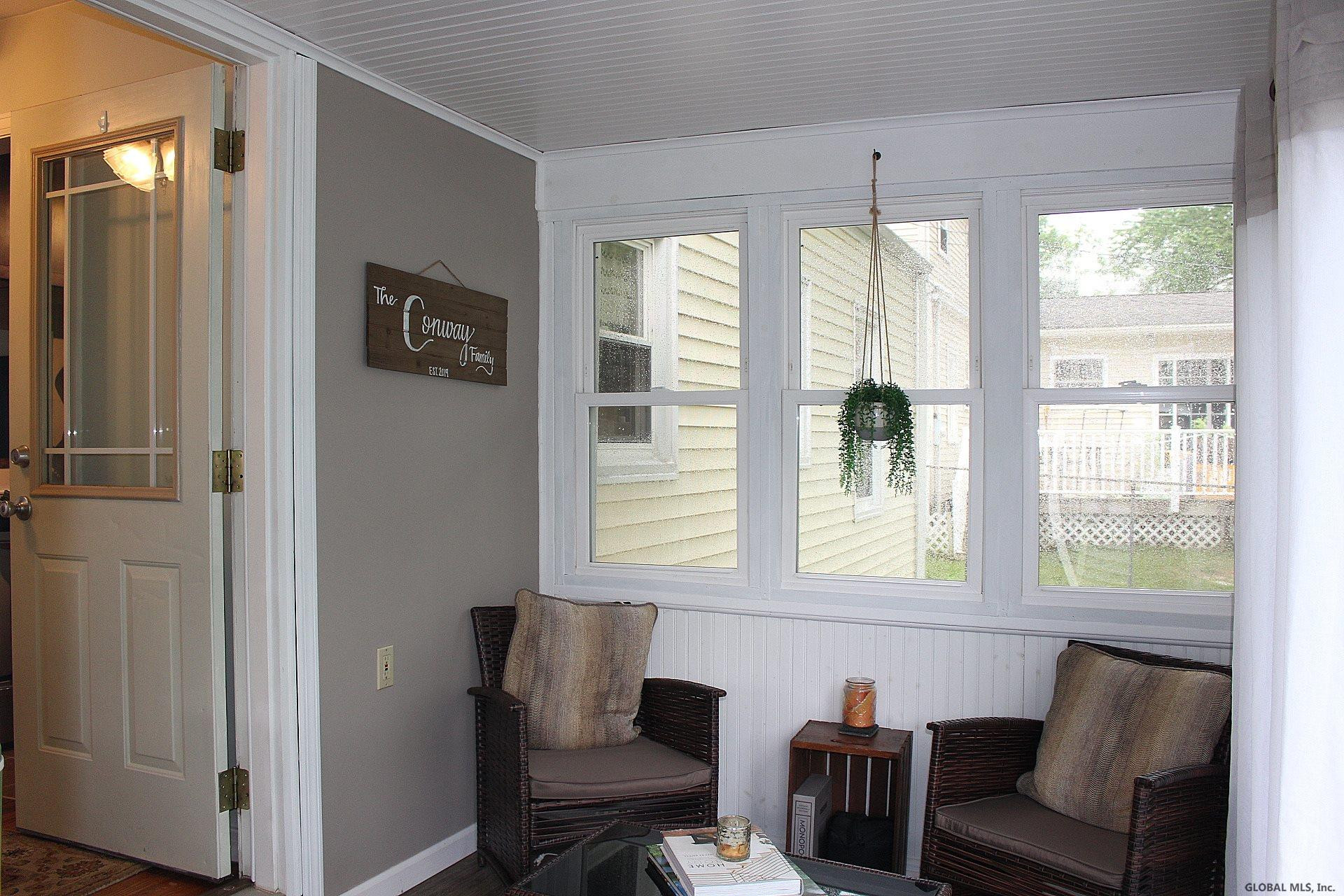 11 Wellington Road Bethlehem, NY 12054 - Photo 18 of 30 Photo 18