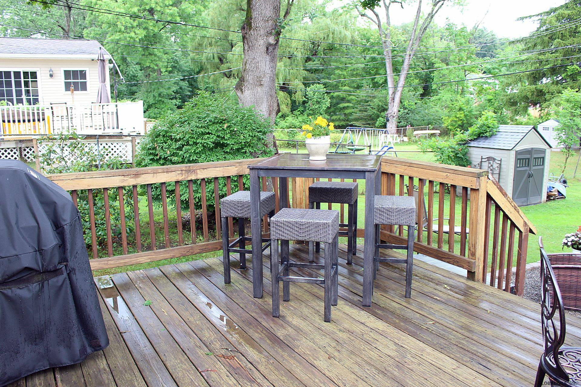 11 Wellington Road Bethlehem, NY 12054 - Photo 21 of 30 Photo 21