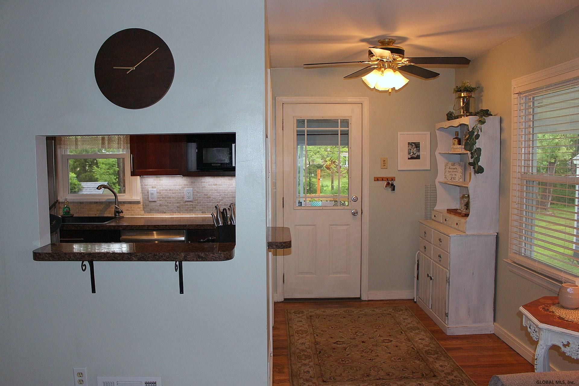 11 Wellington Road Bethlehem, NY 12054 - Photo 5 of 30 Photo 5