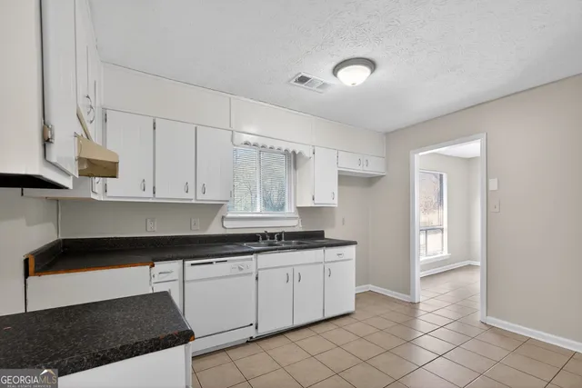 $199,900 | 80 Triple Crown Way, Forsyth, GA 31029