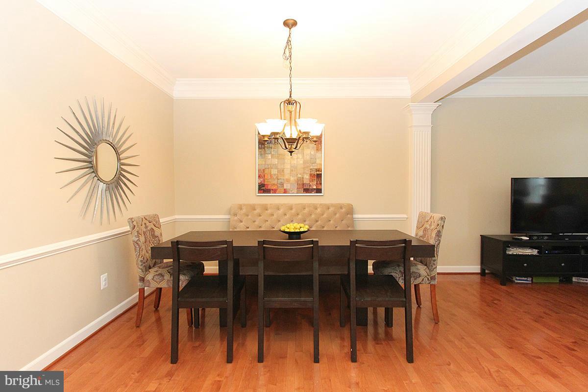 802 West Glebe Road Alexandria, VA 22305 - Photo 5 of 22 Dining Room