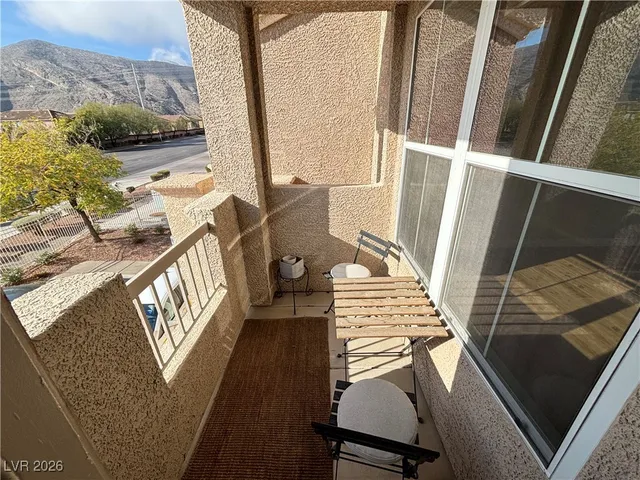 $1,685 | 10550 West Alexander Road, Unit 2223, Las Vegas, NV 89129
