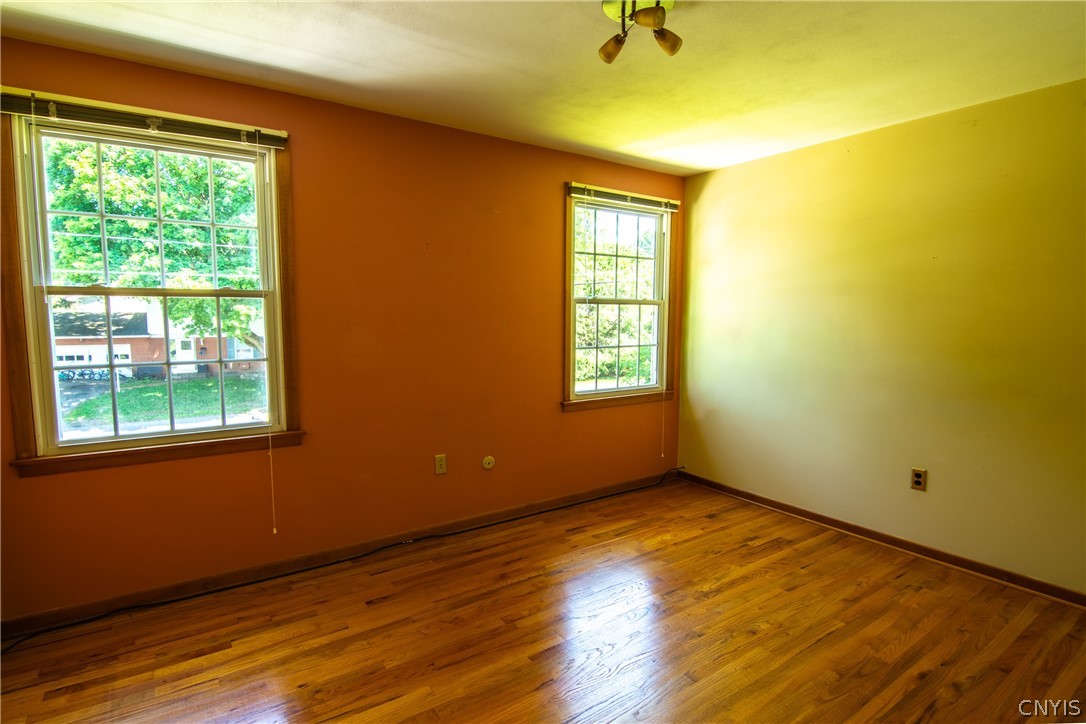 203 Ruth Road Clay, NY 13212 - Photo 20 of 34