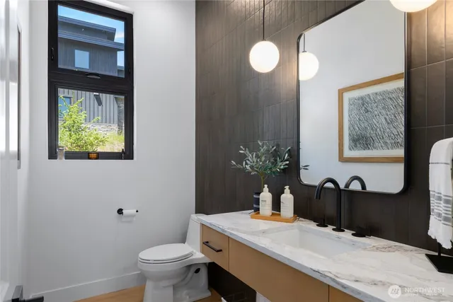 $2,450,000 | 3847 Swiftwater Drive, Cle Elum, WA 98922