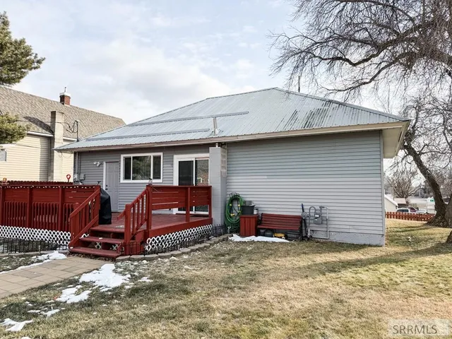 $295,500 | 645 West 1st North, St. Anthony, ID 83445