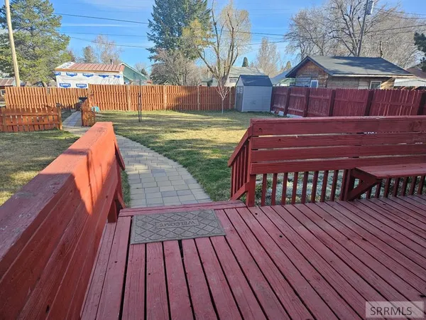 $275,000 | 645 West 1st North, St. Anthony, ID 83445