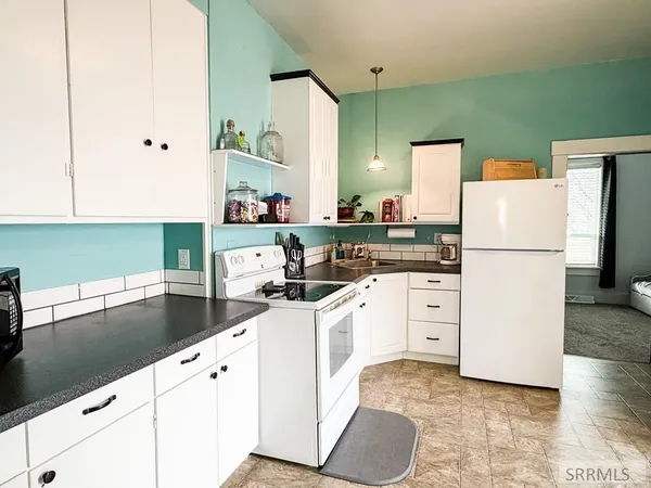 $275,000 | 645 West 1st North, St. Anthony, ID 83445