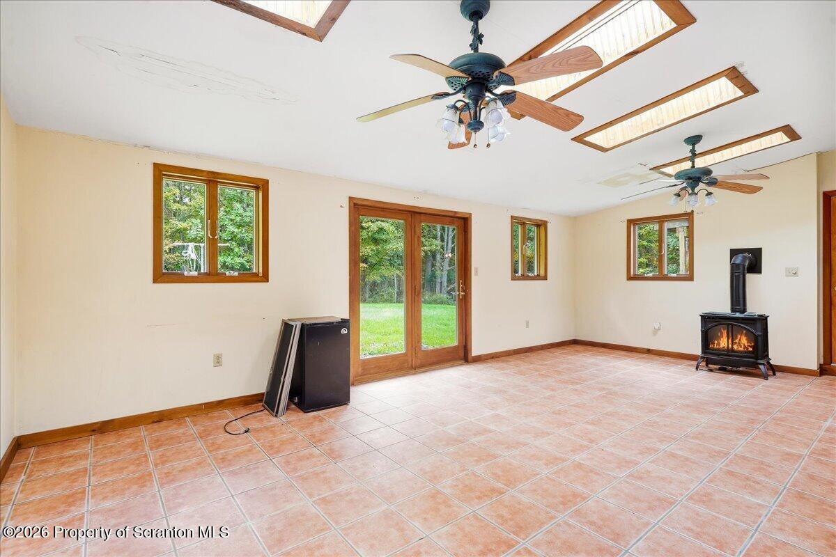 150 Wells Road Carbondale, PA 18407 - Photo 27 of 61 Family Room