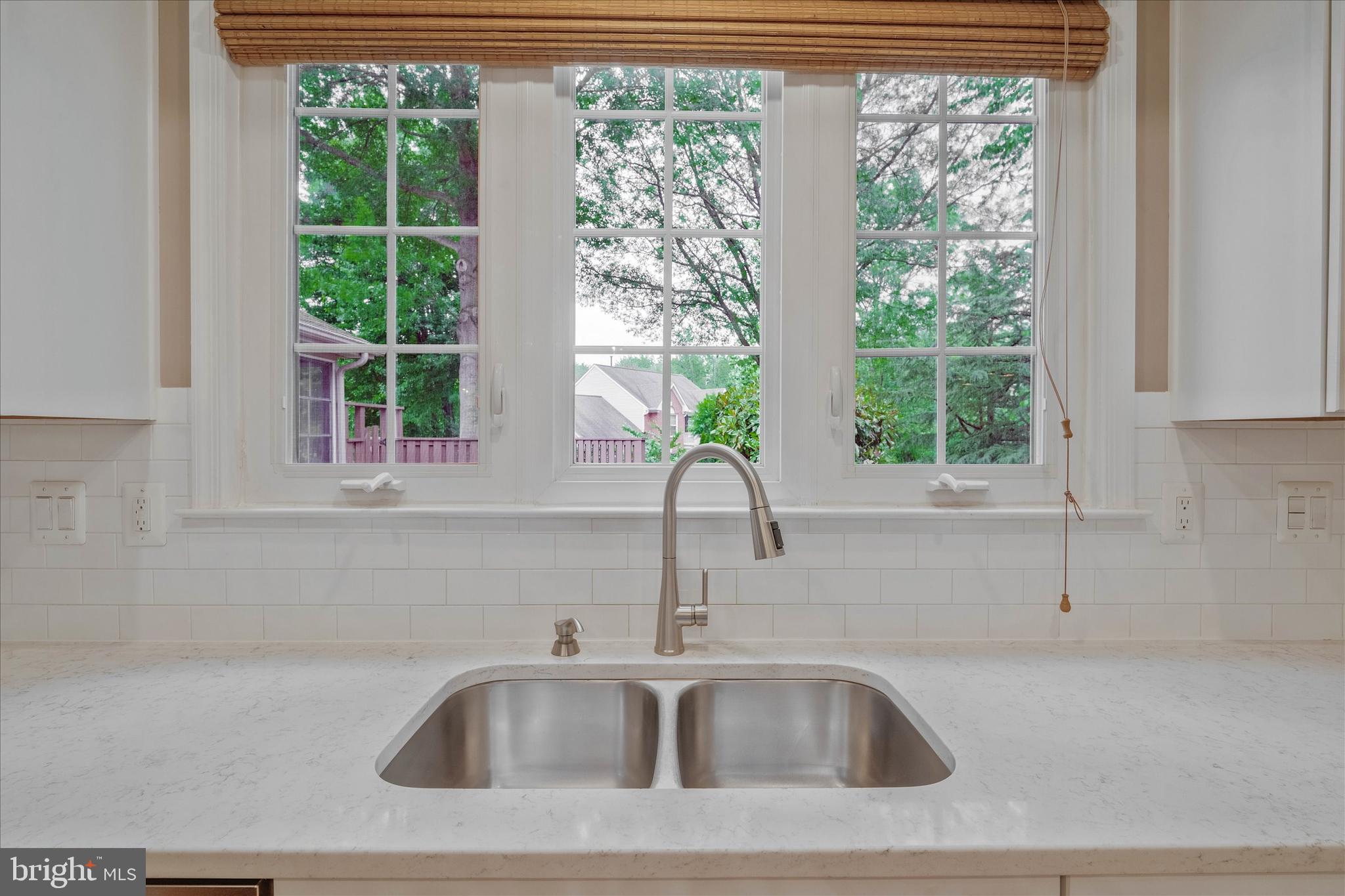 8285 Glenmar Road Ellicott City, MD 21043 - Photo 15 of 69