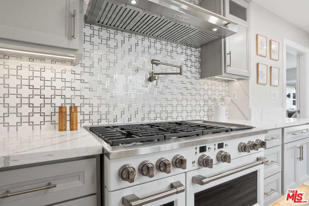 393 Allendale Road Pasadena, CA 91106 - Photo 15 of 75