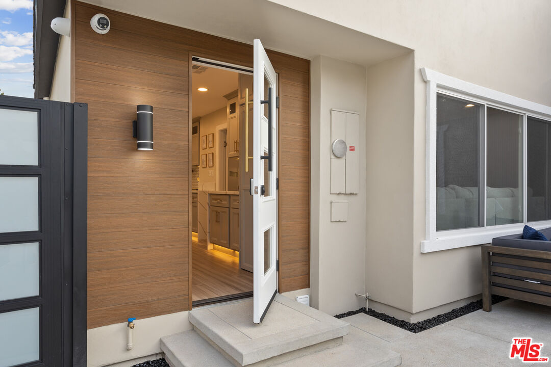 393 Allendale Road Pasadena, CA 91106 - Photo 55 of 75 a bathroom with a shower and a sink