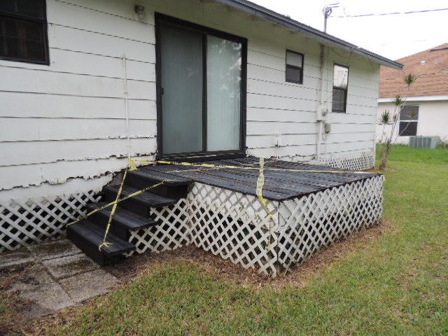 2637 Southwest Ace Road Port St. Lucie, FL 34953 - Photo 31 of 32 Deck (2)