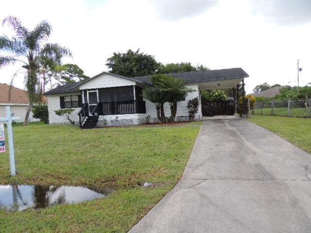 2637 Southwest Ace Road Port St. Lucie, FL 34953 - Photo 5 of 32 Front
