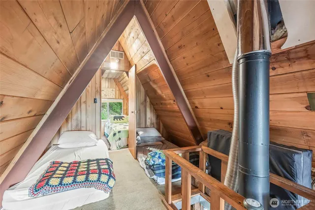 a view of an outdoor space