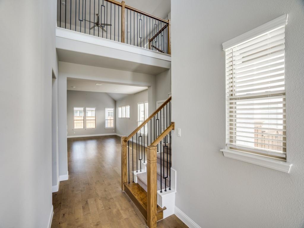 15898 Candletree Road Frisco, TX 75035 - Photo 9 of 40