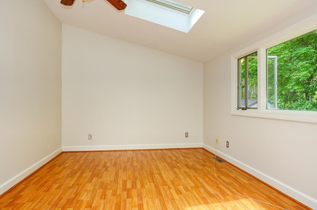 31 Edward Road Watertown, MA 02472 - Photo 4 of 23 Gallery Image 4
