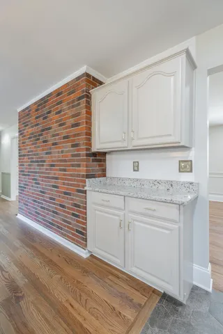 $489,000 | 114 Mountain View Drive, Jasper, TN 37347