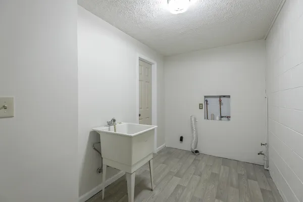 $489,000 | 114 Mountain View Drive, Jasper, TN 37347