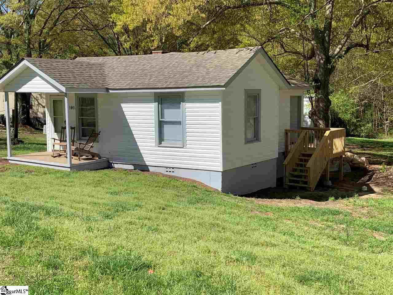 201 Hamilton Street Easley, SC 29640 - Photo 2 of 4 Gallery Image 2
