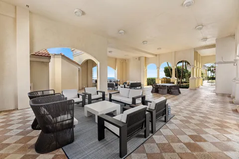 $1,395,000 | 701 South Olive Avenue, Unit 515, West Palm Beach, FL 33401