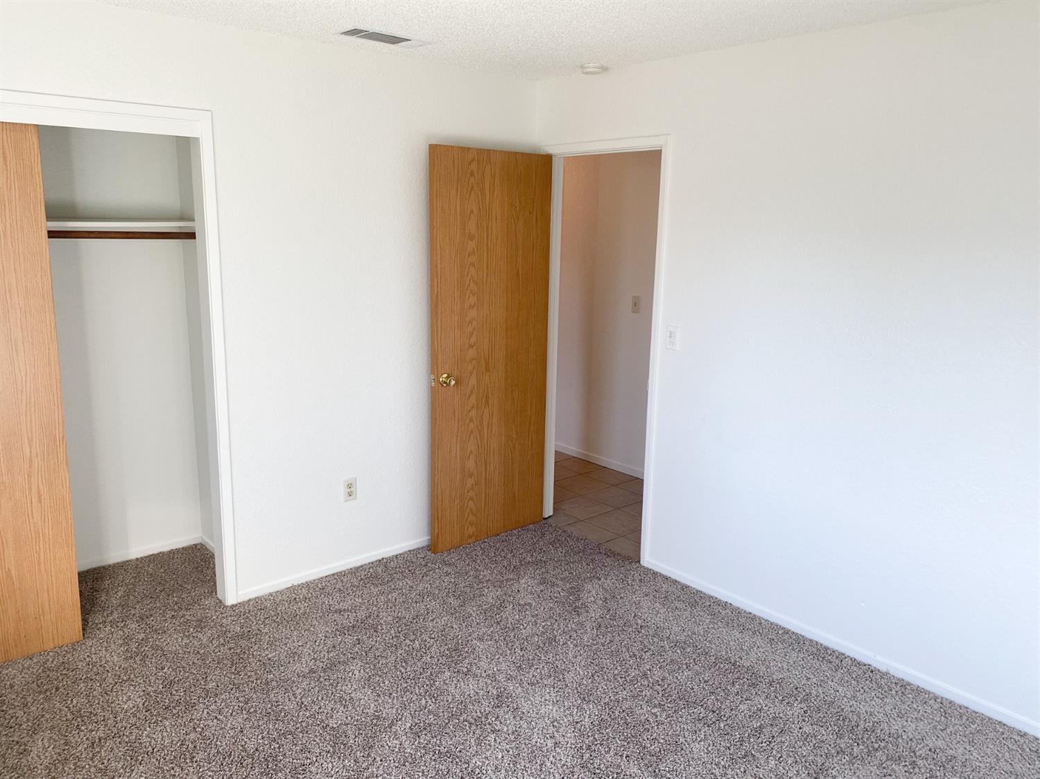 1428 East Springfield Avenue Reedley, CA 93654 - Photo 14 of 25 Bedroom 3