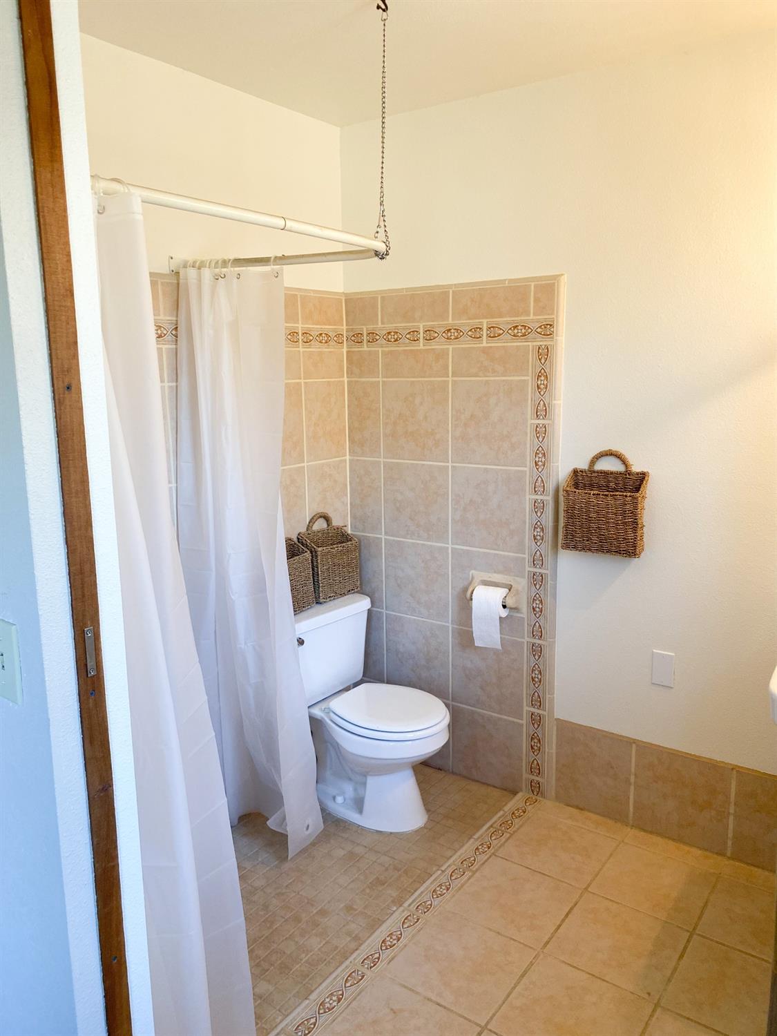 1428 East Springfield Avenue Reedley, CA 93654 - Photo 19 of 25 Gallery Image 19