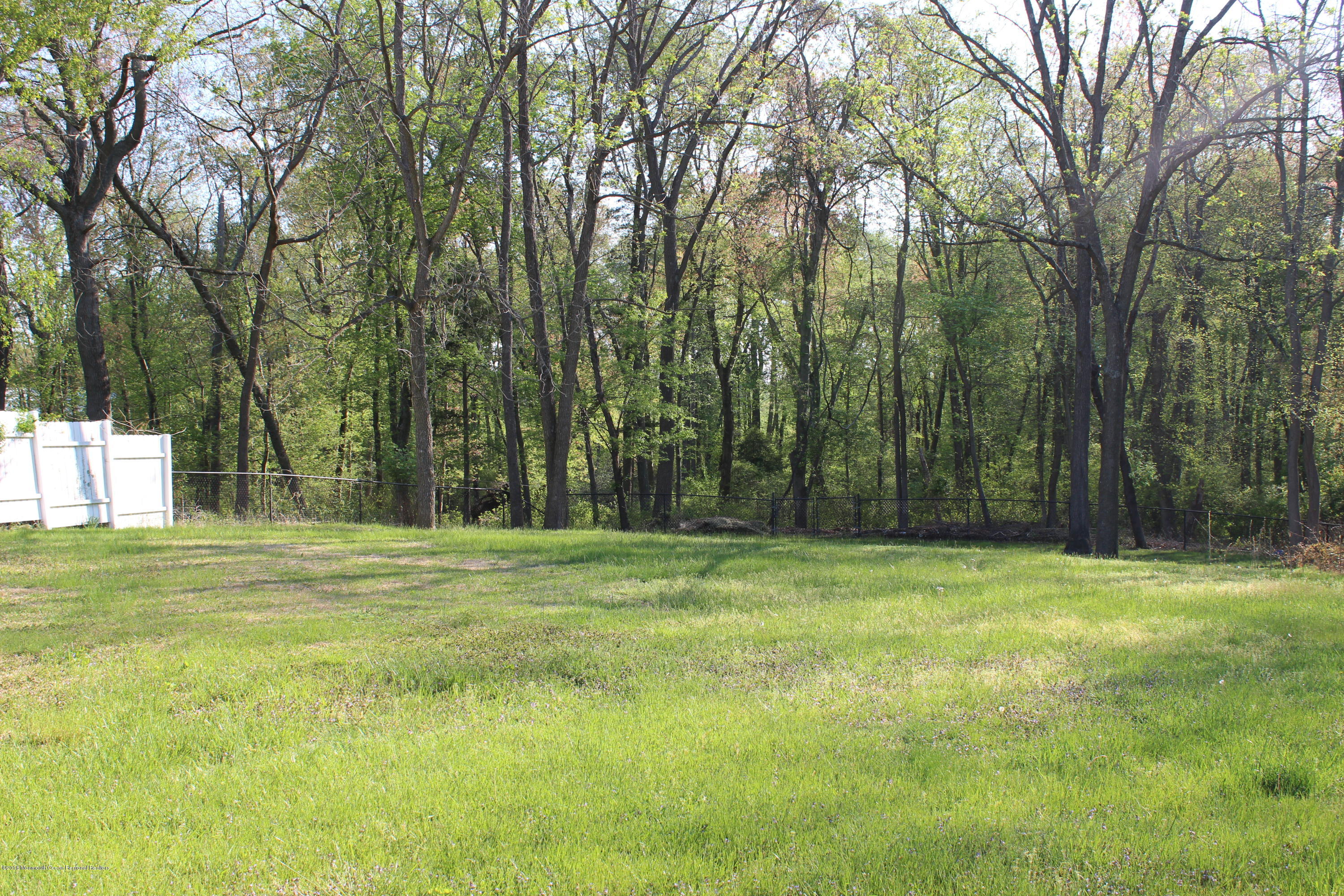 103 Leesville Road Jackson, NJ 08527 - Photo 6 of 27 IMG_3269