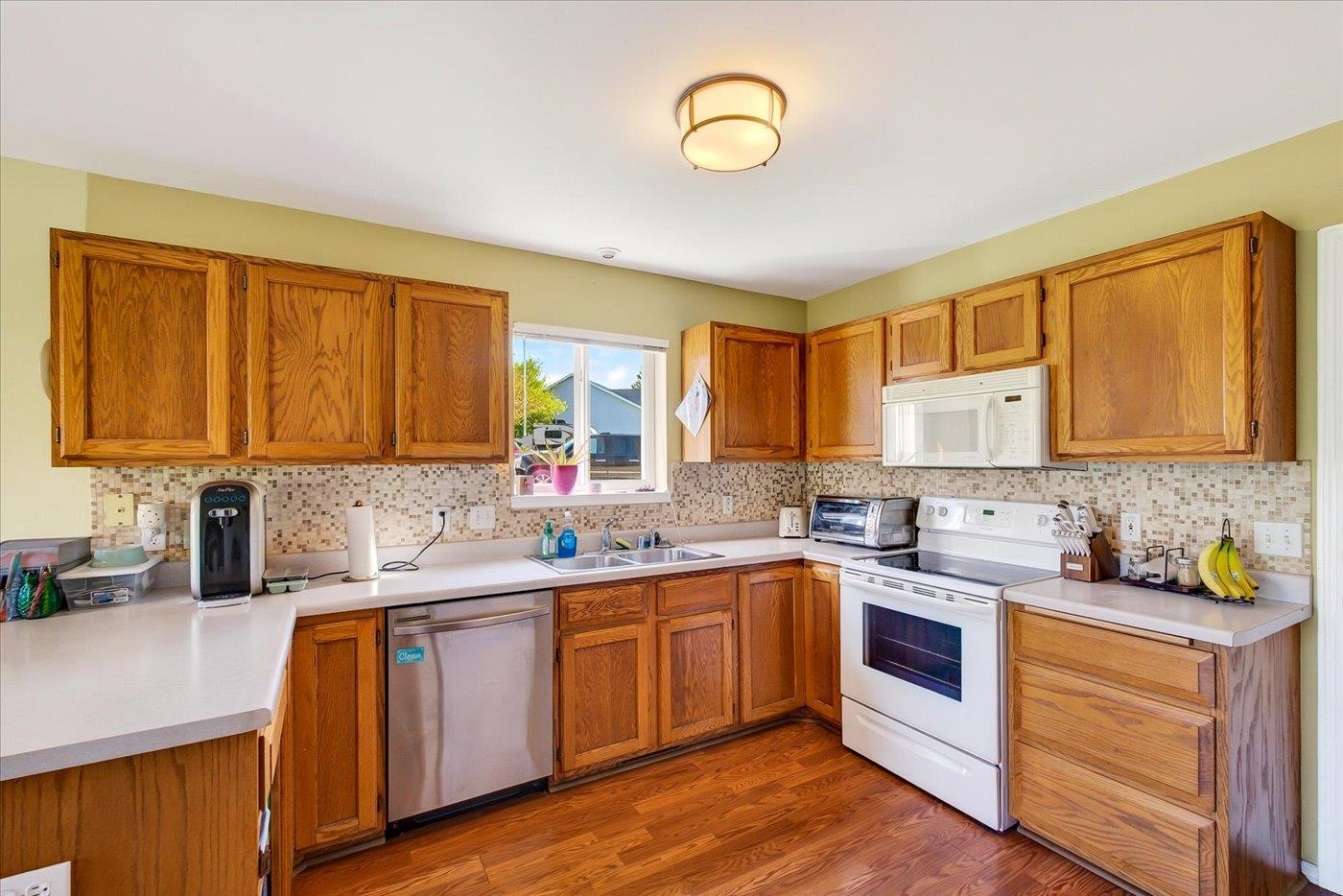 823 Vista Ridge Drive Mount Horeb, WI 53572 - Photo 11 of 43