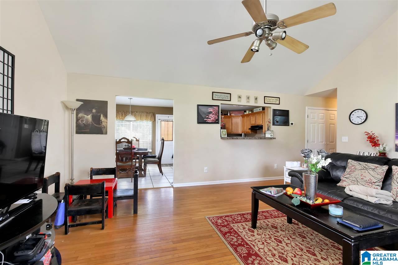 211 Quail Hollow Road Warrior, AL 35180 - Photo 8 of 21