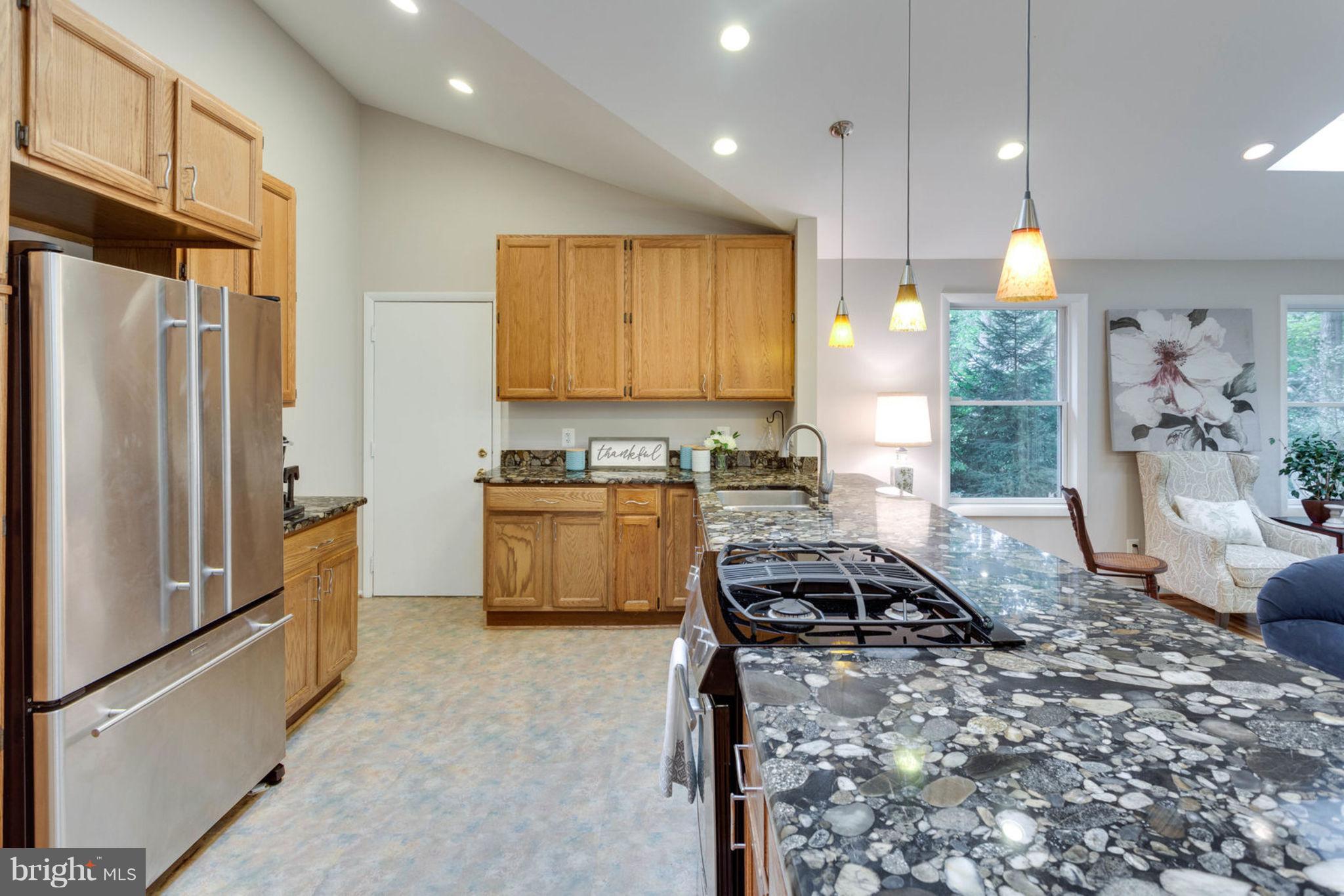 4709 Guinea Road Annandale, VA 22003 - Photo 5 of 29 Kitchen