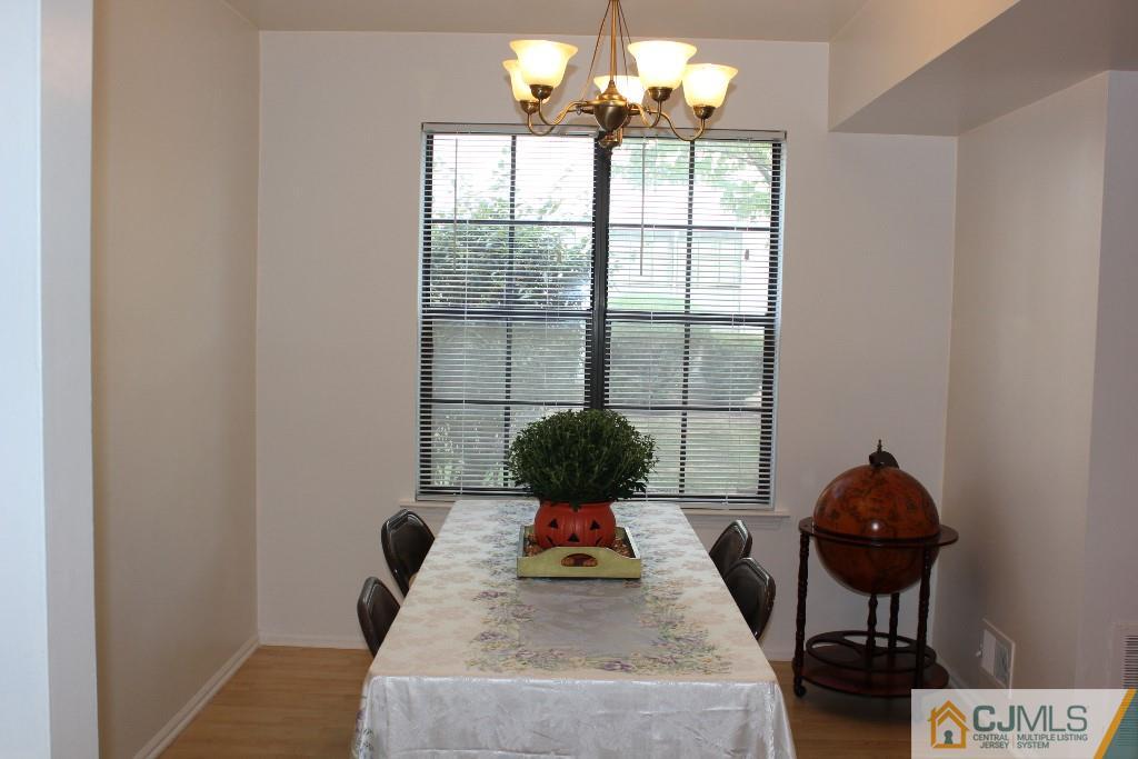 88 Keystone Court Edison, NJ 08817 - Photo 8 of 13 Gallery Image 8