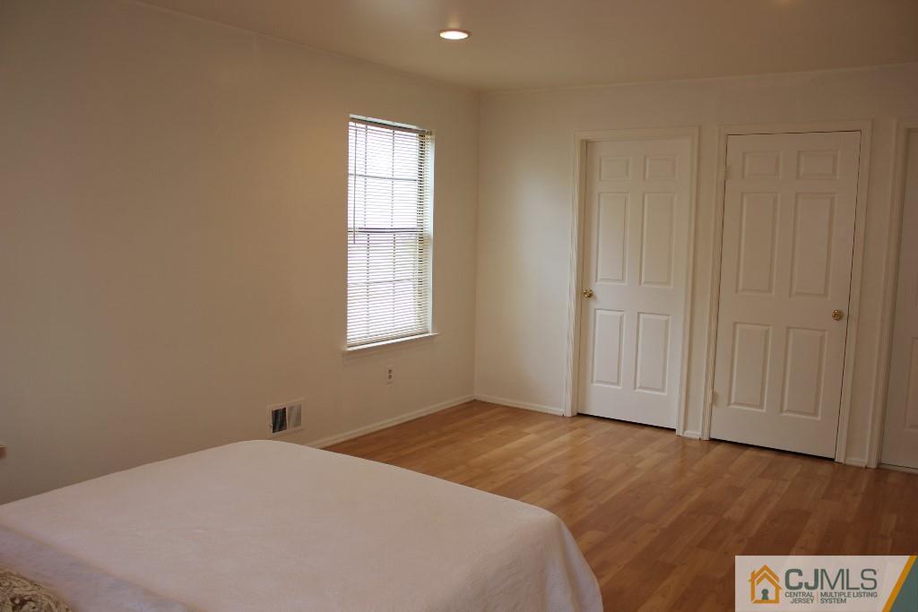 88 Keystone Court Edison, NJ 08817 - Photo 10 of 13 Gallery Image 10