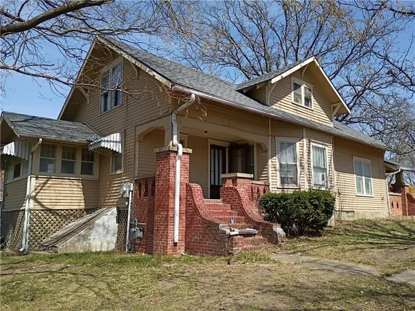 $89,900 | 101 North Elm Street, Stanberry, MO 64489