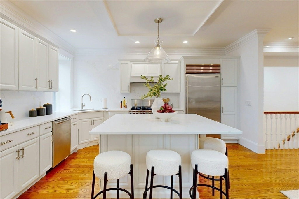 322 Tappan Street, Unit 2 Brookline, MA 02445 - Photo 15 of 41